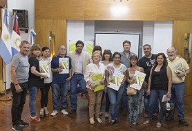 Entregaron subsidios del estacionamiento