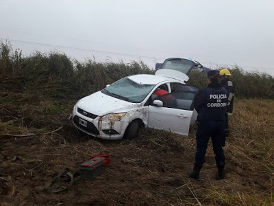 DESPISTE DE UN AUTOMÓVIL CERCA DE ISLA VERDE