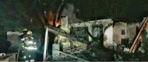 Isla Verde, incendio de magnitud en vivienda en zona rural
