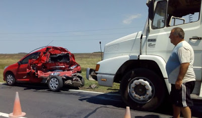 Choque entre un automóvil y un camión en ruta 7: un herido