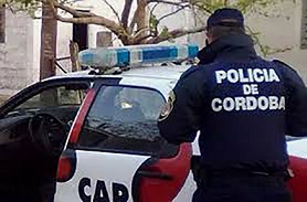 Un ladrón por los techos y una captura por amenazas
