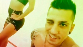 Monada prende fuego el verano con tema nuevo