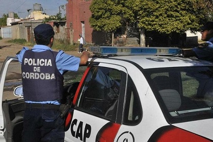 Encuentran a una persona sin vida al costado de ruta 3