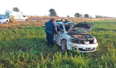 Dos muertos en un vuelco de un automóvil en la ruta 35