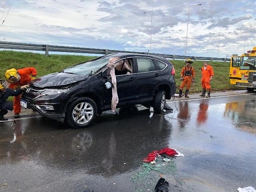 Monte Leña: Vuelco en Autopista 
