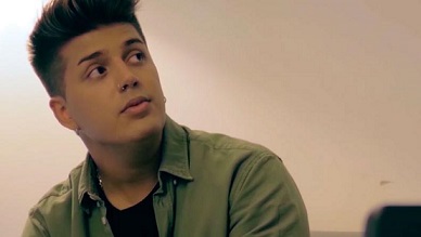 Sale a la cancha Amiel, el hijo de Sandro Gómez