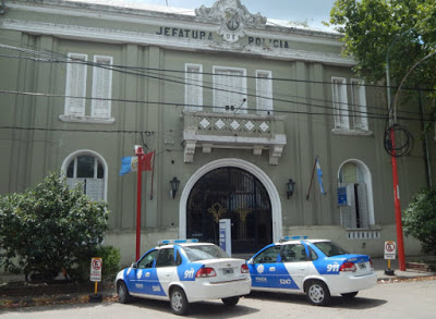 Roban dinero y bebidas de un bar en Cañada de Gómez