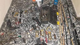 Con 13 y 15 años, tenían a maltraer con los robos a los vecinos de Etruria