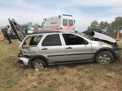 Tortugas: Vuelco en Autopista con heridos derivados al SAMCO de Armstrong