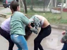 Hostigada por sus compañeras, tuvo que cambiarse de colegio