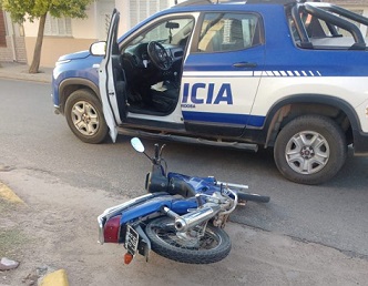 Motociclista herido en un choque