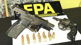 En un operativo antidrogas, encuentran una de las armas robadas a la Policía