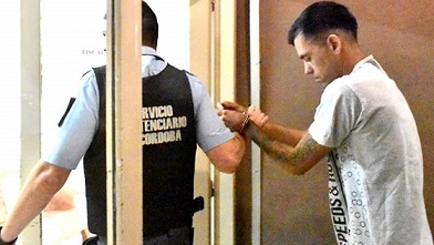 El acusado se abstuvo de declarar y el crimen se agravó “por alevosía”