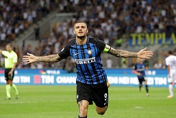 Una máquina: Icardi marcó un doblete en el triunfo del Inter por 3-0 ante Fiorentina