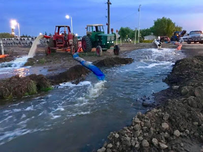 LEONES: CONTINÚA BAJANDO EL AGUA EN LAS ZONAS INUNDADAS
