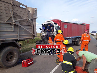 Triple choque en Alicia con un Camionero de Marcos Juárez