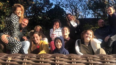 La Mona Jiménez se reencontró con su familia, en un domingo de asado