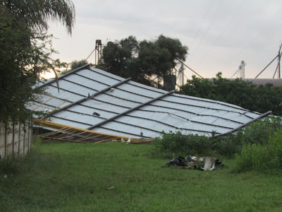 Camilo Aldao: La tormenta produjo la voladura del techo completo del Corralón municipal