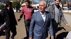 De la Sota abre este lunes su local de ropa en Río Cuarto