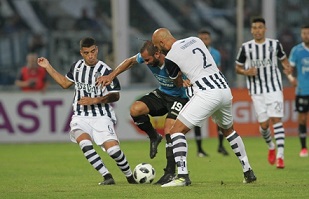 Talleres y Belgrano, otra vez empatados en el clásico
