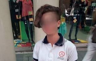 Suspendieron a una chica en la escuela por el corte de pelo