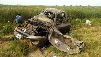 BELL VILLE: Vuelco en solitario en la autopista de un vehículo Toyota RAV
