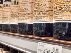 Bronca: volvió a aumentar el fernet y ya acumula un 30% en el año