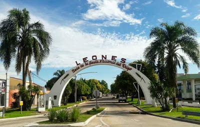 Leones: Una persona atrincherada, armada y con posible rehén