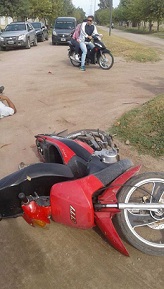 Motociclista con fractura