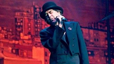 Operaron de urgencia a Joaquín Sabina