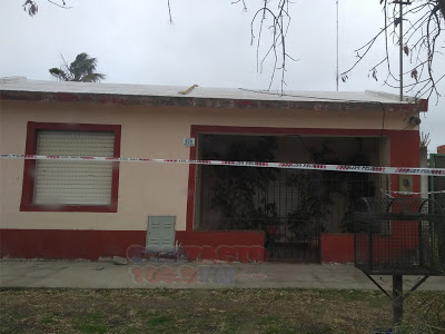 un hombre fue apuñalado varias veces, 2 mayores están detenidos y un menor estarían involucrados