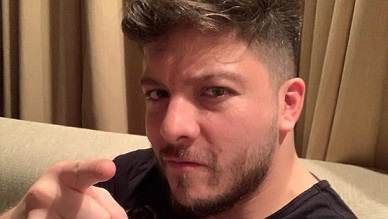 Damián Córdoba mostró su lujoso vestuario