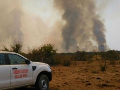 Controlan incendio en Cruz del Eje, pero se mantiene el alerta