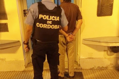BELL VILLE: Detenido por robo y portación de arma de fuego