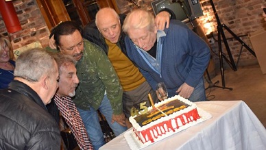 Chébere festejó 45 años ¡y volvió a tocar!