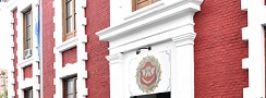 Cinco detenidos por abuso sexual