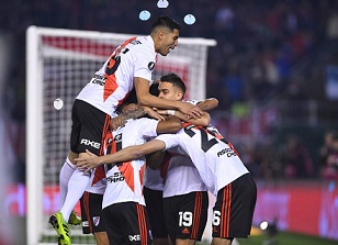 River venció a Cerro Porteño y dio un paso clave hacia semis