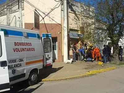 ISLA VERDE: MUJER SE DESCOMPENSO, CAYO EN LA VEREDA Y MURIÓ