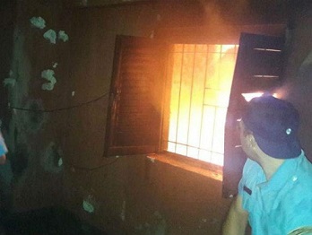 Jesús María: la detuvieron por prender fuego la casa de su ex